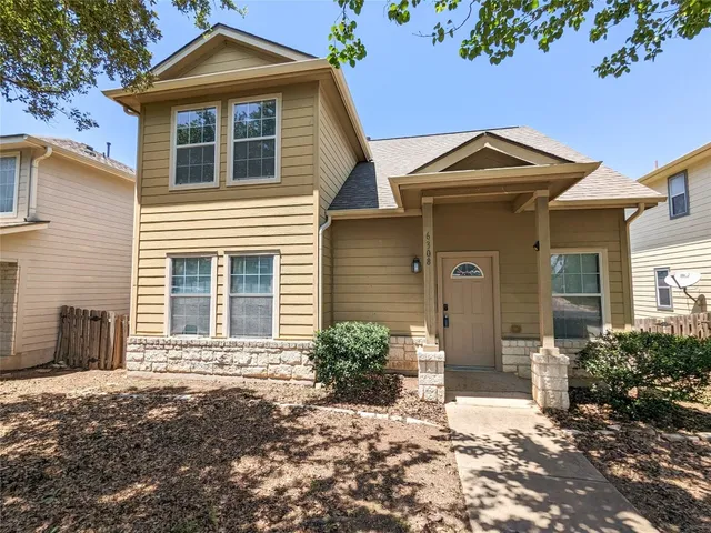 $1,950 | 6308 Perlita Drive, Austin, TX 78724