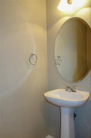 $1,950 | 6308 Perlita Drive, Austin, TX 78724