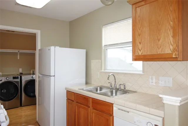 $1,950 | 6308 Perlita Drive, Austin, TX 78724