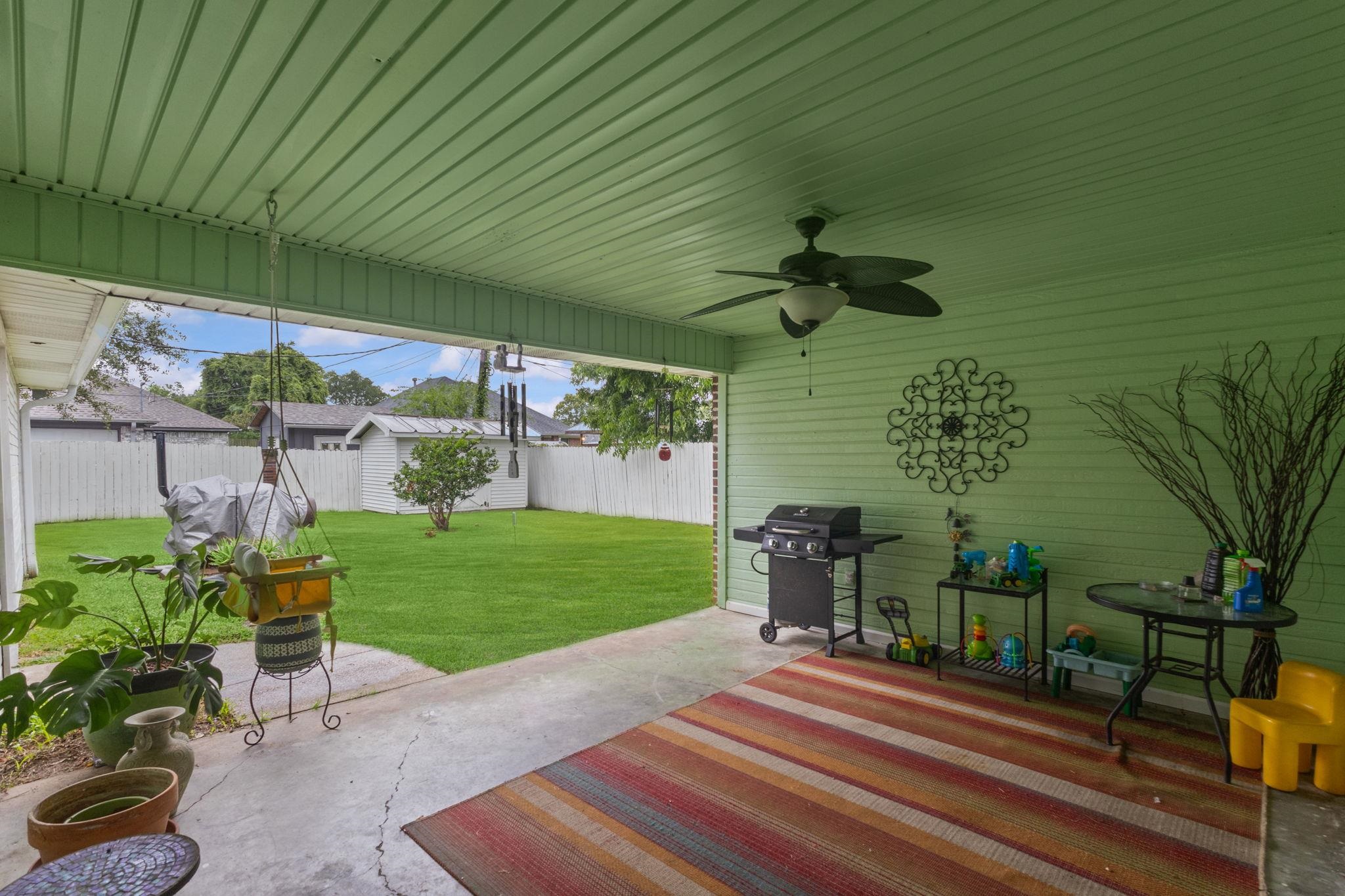 5625 Springdale Lane Beaumont, TX 77708 - Photo 38 of 42