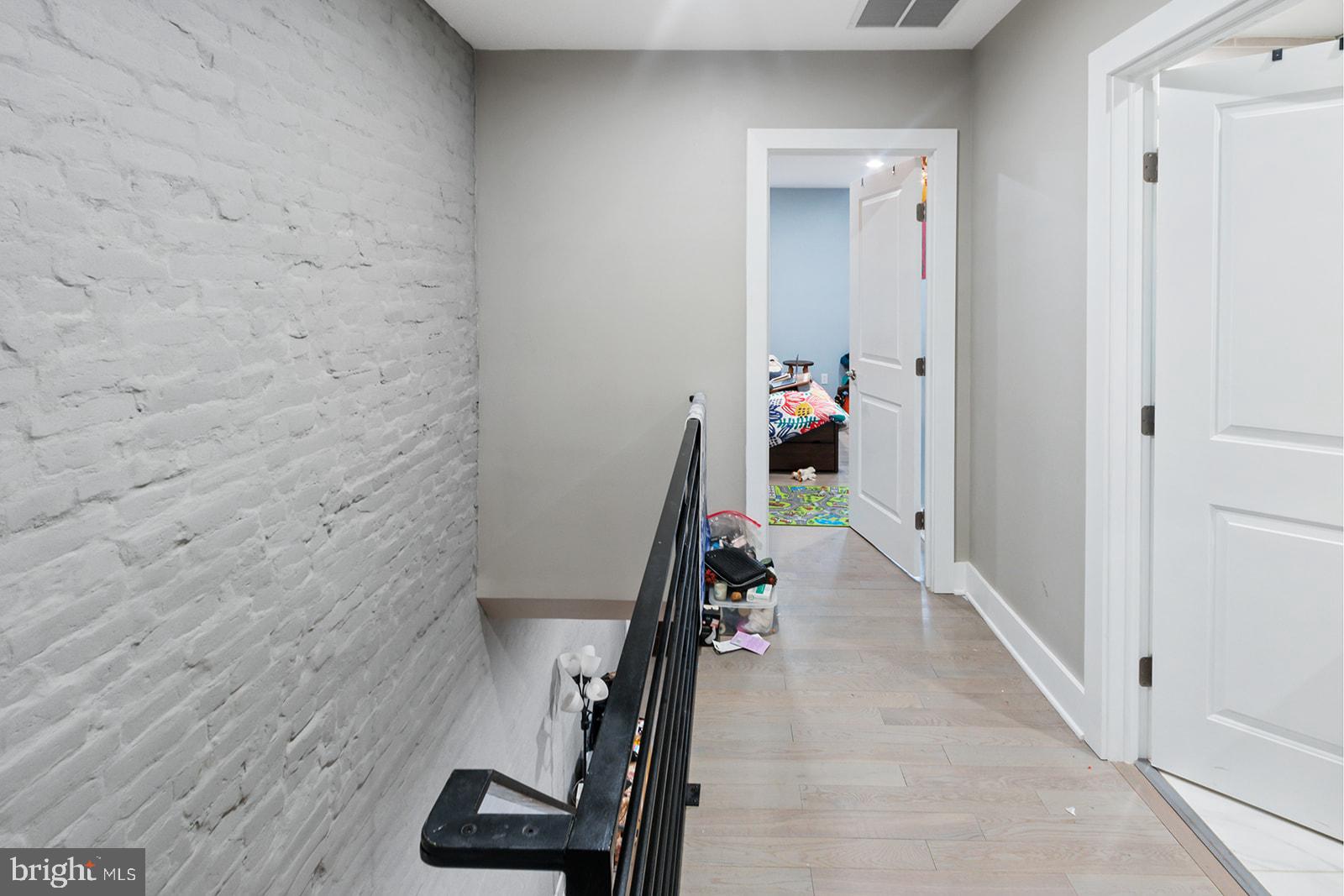 2246 Titan Street Philadelphia, PA 19146 - Photo 12 of 22