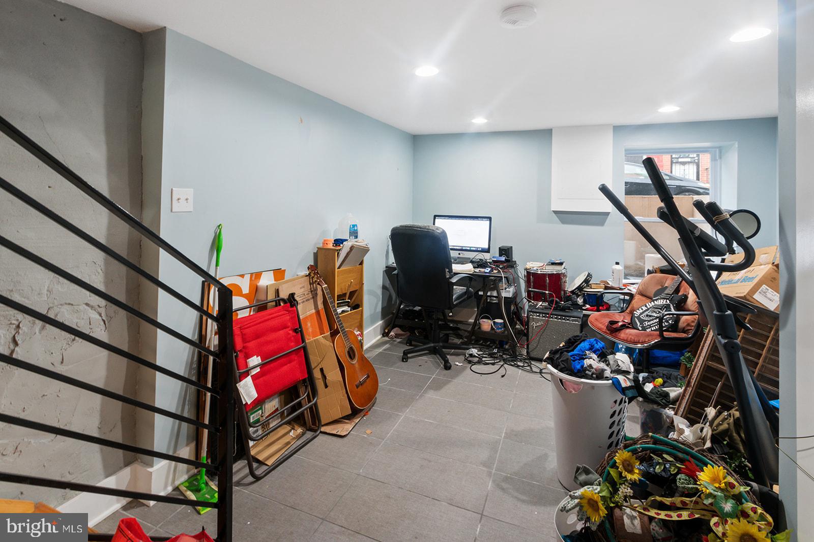 2246 Titan Street Philadelphia, PA 19146 - Photo 9 of 22