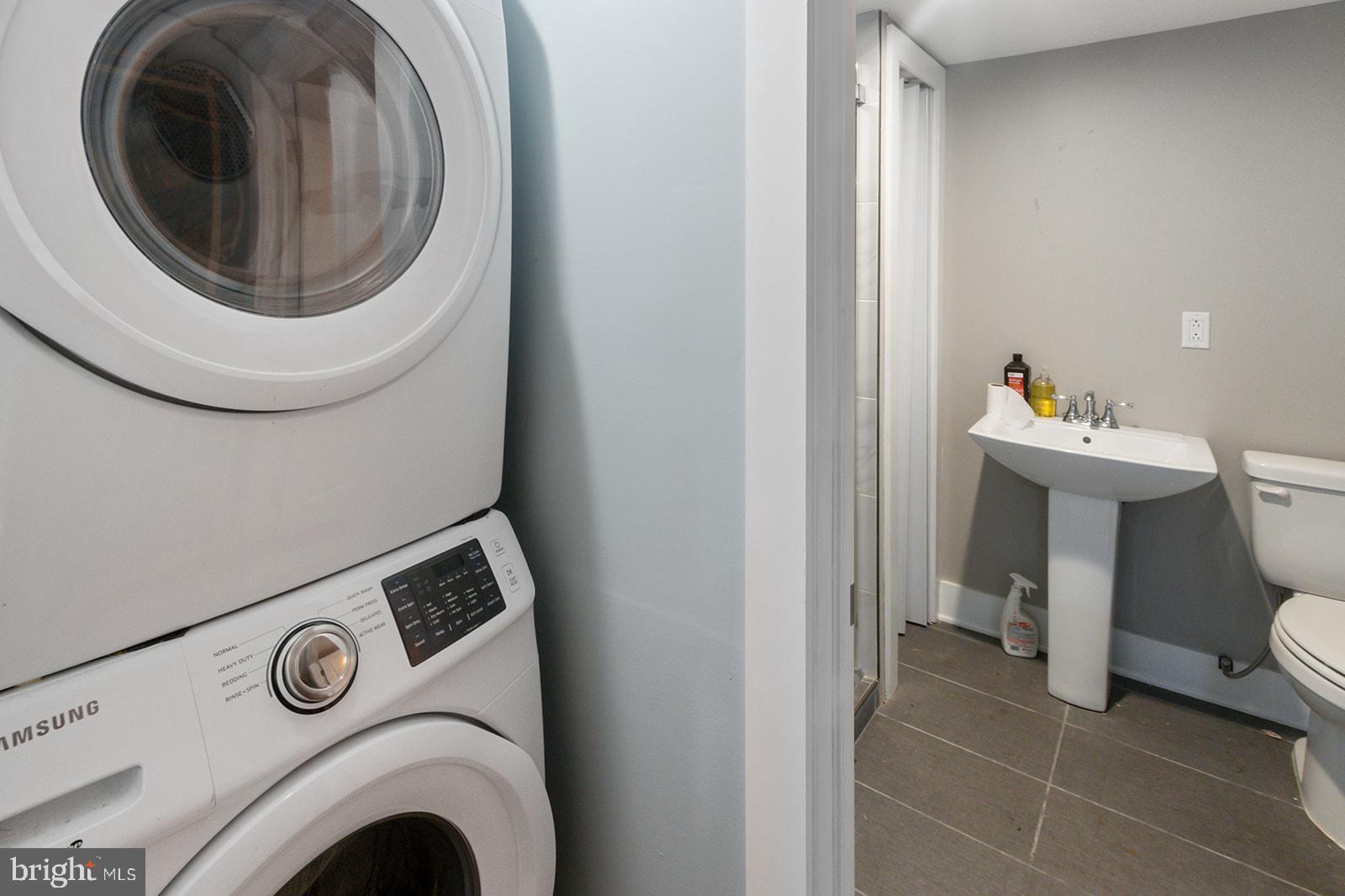 2246 Titan Street Philadelphia, PA 19146 - Photo 10 of 22