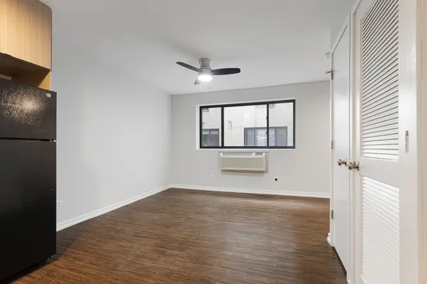 $1,750 | 5411 North Winthrop Avenue, Unit 317, Chicago, IL 60640