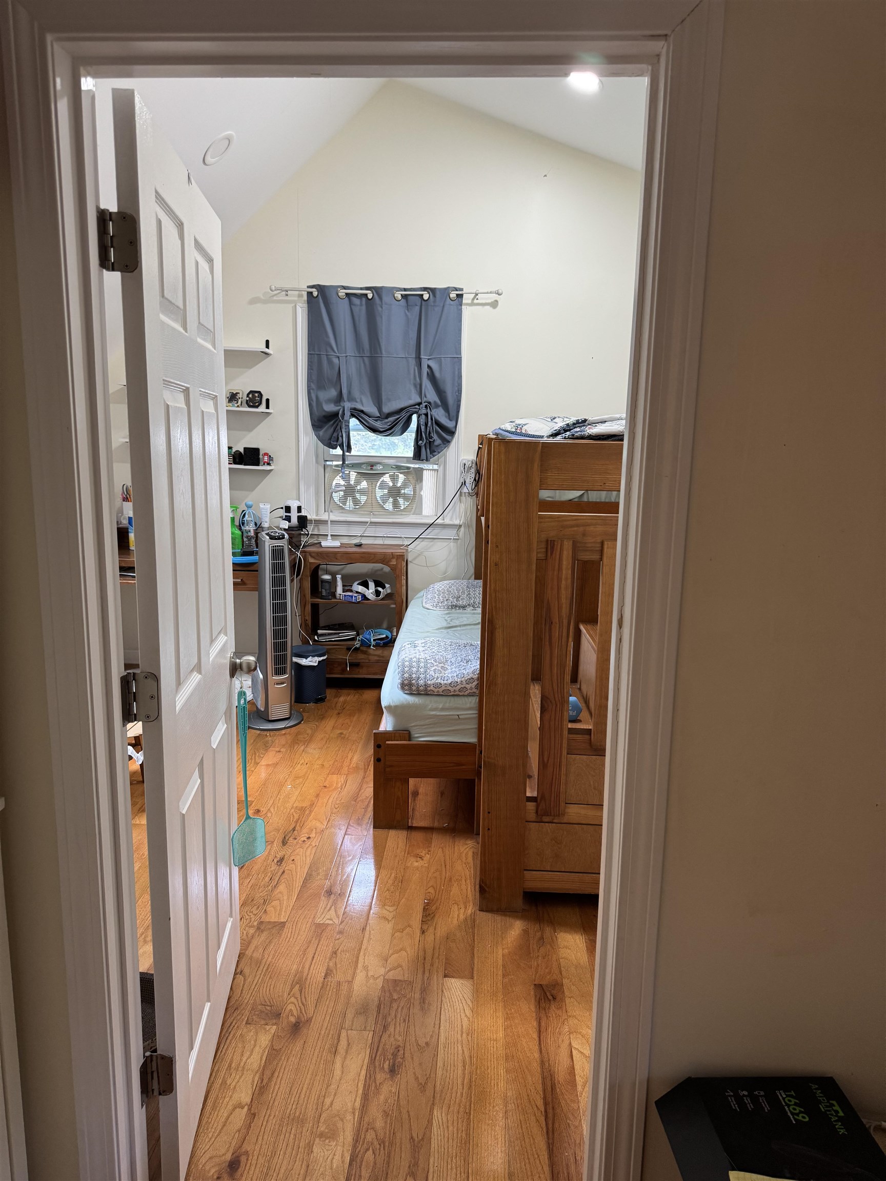 8 Heritage Road Pelham, NH 03076 - Photo 6 of 13