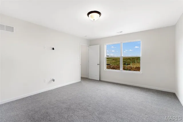 $345,027 | 4152 Bear Rdg Drive, House Springs, MO 63051