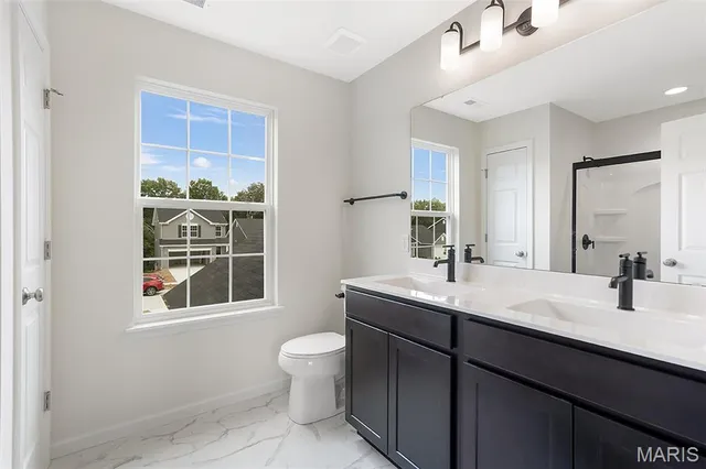 $345,027 | 4152 Bear Rdg Drive, House Springs, MO 63051