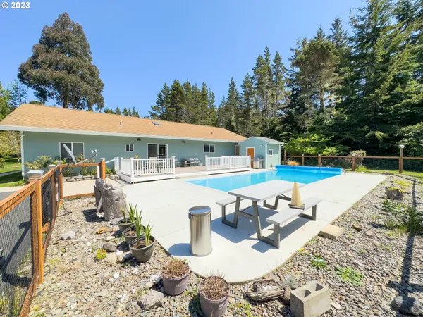 $1,595,000 | 55654 Prosper Jct Road, Bandon, OR 97411