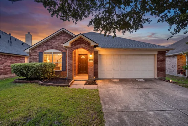 $2,200 | 20531 Newfalls Court, Richmond, TX 77407