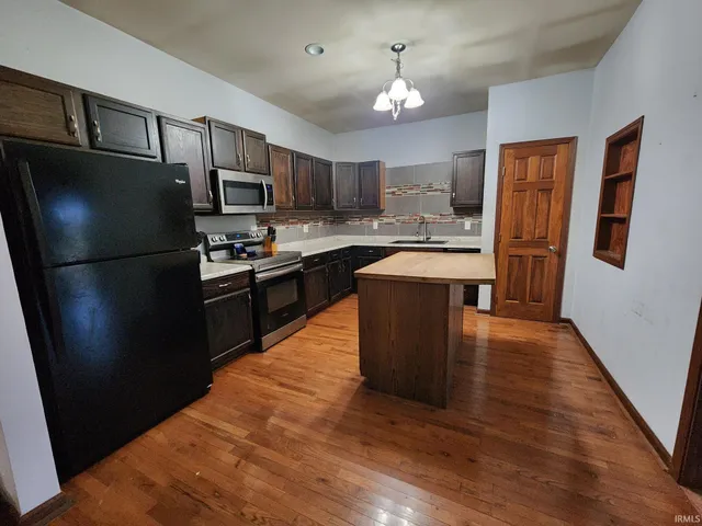 $174,900 | 10707 North Jones Gap Road, Edwardsport, IN 47528