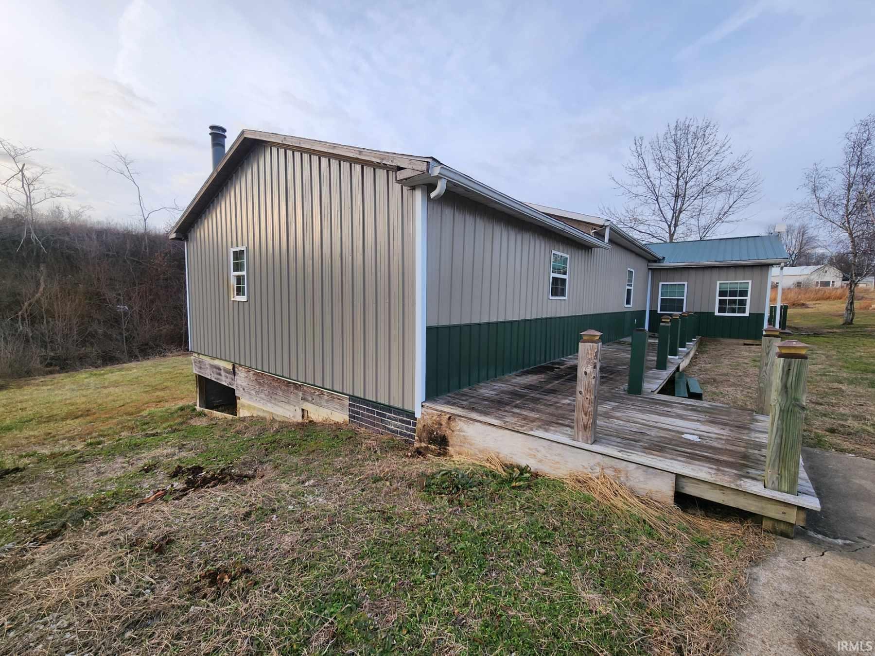 10707 North Jones Gap Road Edwardsport, IN 47528 - Photo 5 of 26