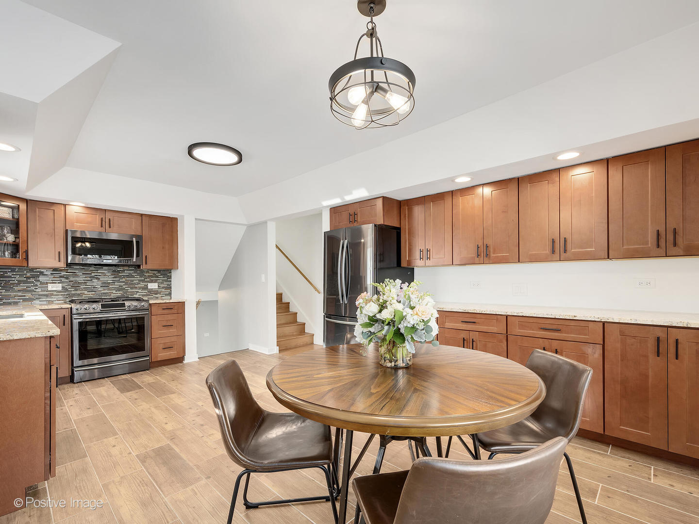 850 Saylor Avenue Elmhurst, IL 60126 - Photo 7 of 26