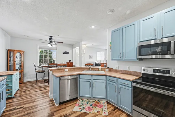 $289,900 | 13793 Atwood Avenue, Unit 1706, Rosemount, MN 55068