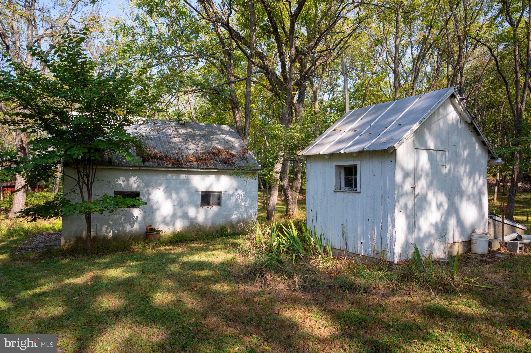 364 Knott Road Shepherdstown, WV 25443 - Photo 44 of 66 a view of backyard of house