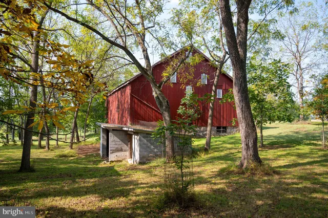 $1,199,000 | 364 Knott Road, Shepherdstown, WV 25443