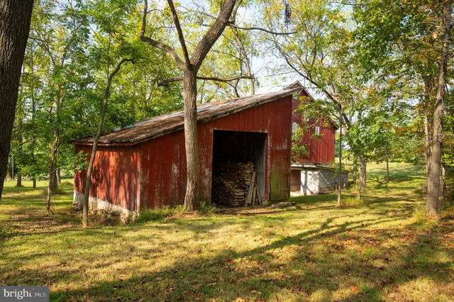 $1,199,000 | 364 Knott Road, Shepherdstown, WV 25443