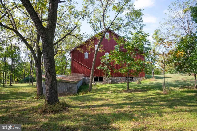 $1,199,000 | 364 Knott Road, Shepherdstown, WV 25443