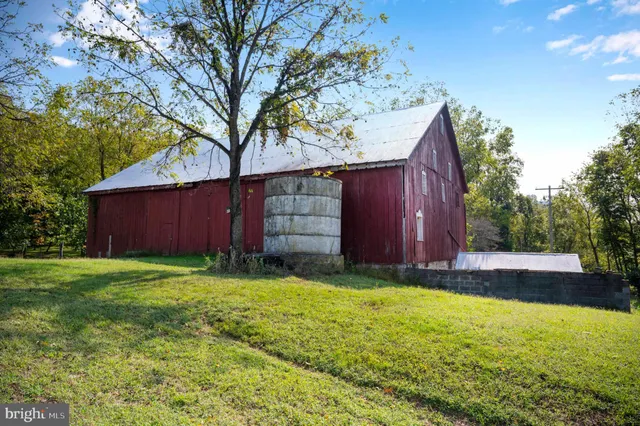$1,199,000 | 364 Knott Road, Shepherdstown, WV 25443