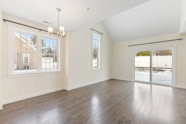 $4,200 | 70 Endicott Street, Unit 701, Norwood, MA 02062