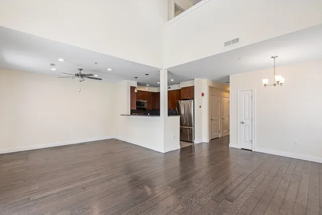 $4,200 | 70 Endicott Street, Unit 701, Norwood, MA 02062