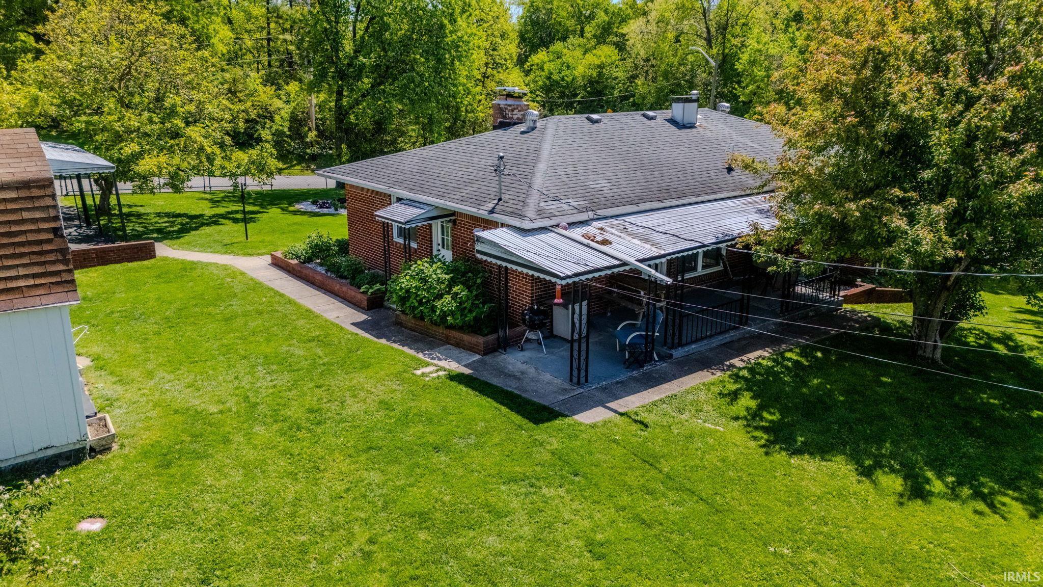 5304 Boy Scout Road Indianapolis, IN 46226 - Photo 3 of 34