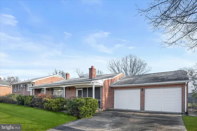 $224,900 | 5018 Braymer Avenue, Suitland, MD 20746