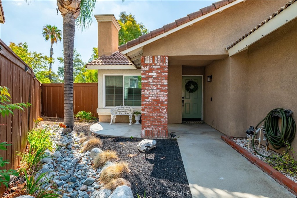 19288 White Dove Lane Riverside, CA 92508 - Photo 5 of 60