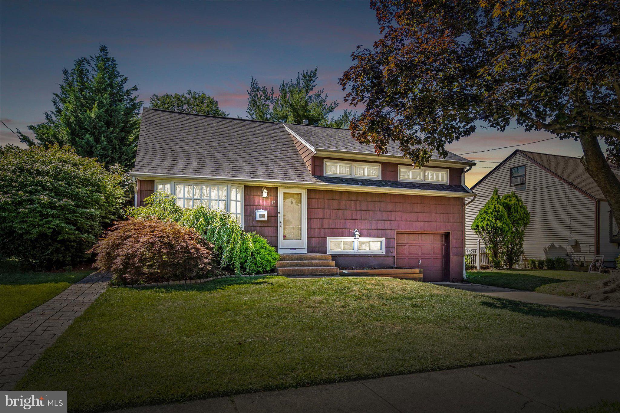 17 Beaumont Road Hamilton, NJ 08620 - Photo 2 of 26