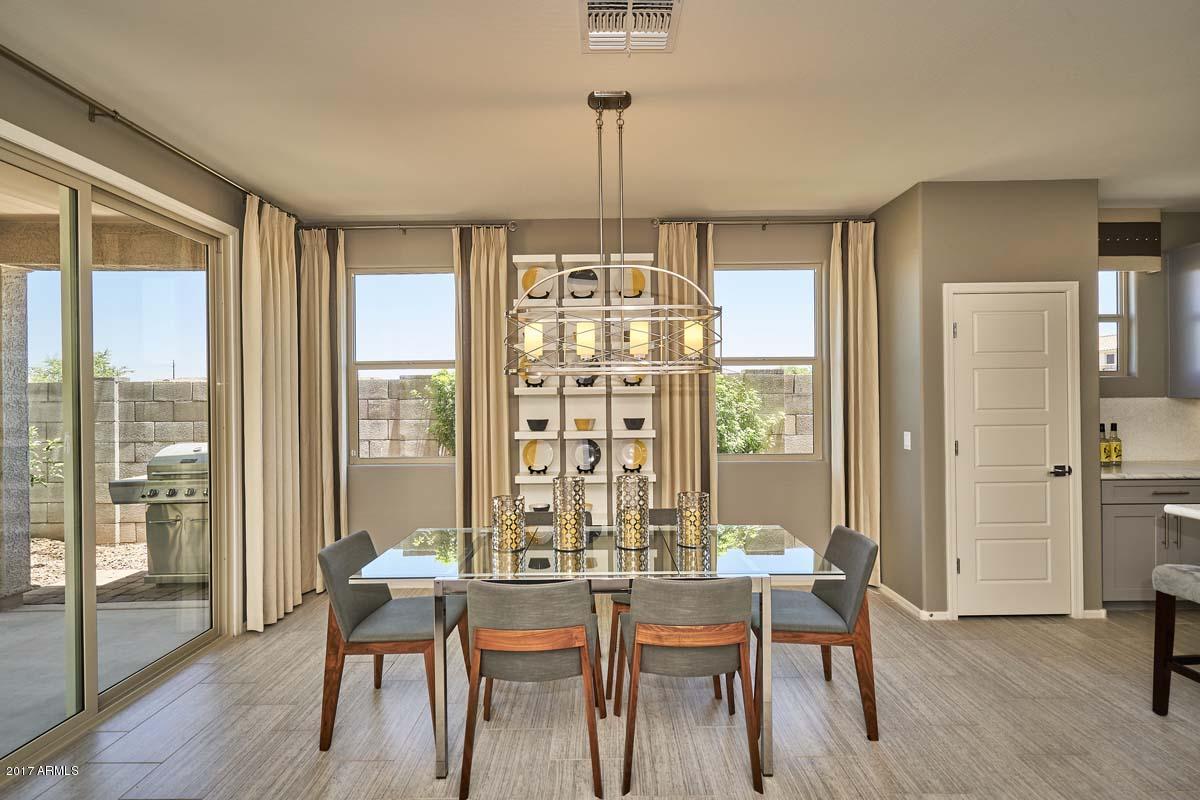 4036 East Ranch Road Gilbert, AZ 85296 - Photo 21 of 48 Dining Area3