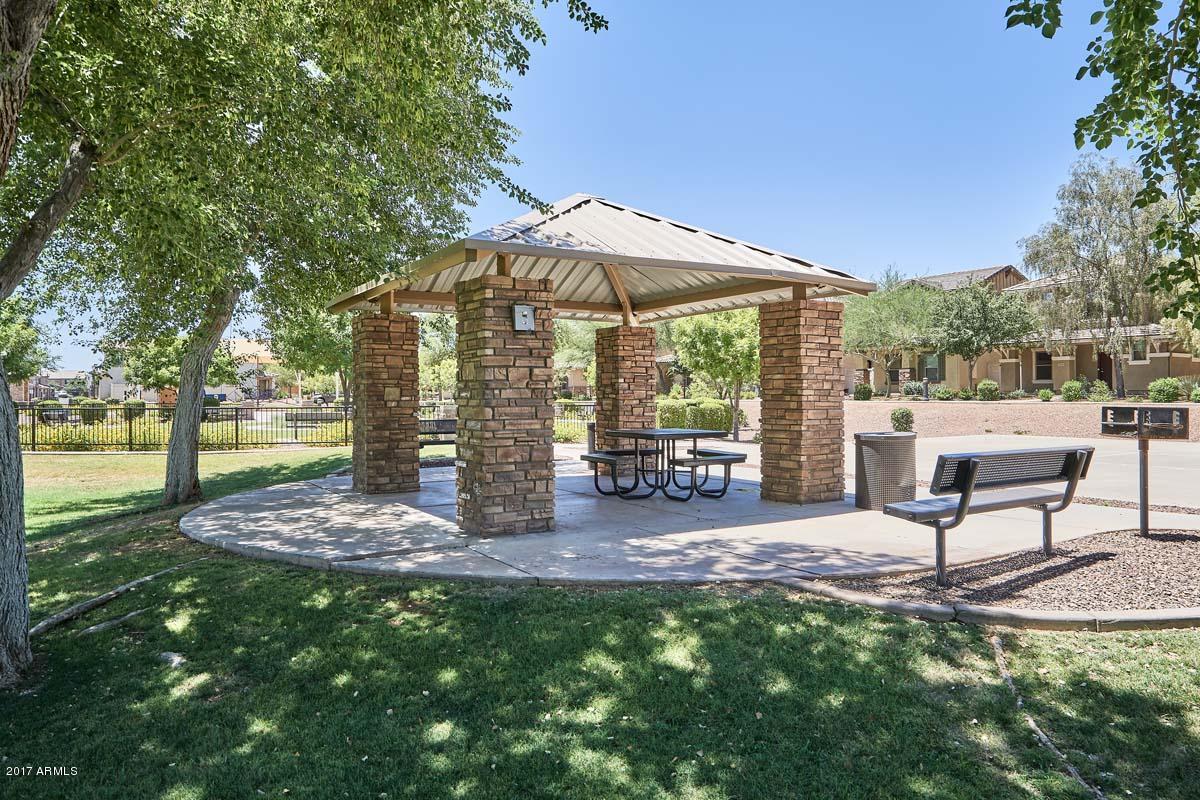 4036 East Ranch Road Gilbert, AZ 85296 - Photo 46 of 48 Copper Ranch-Picnic and BBQ