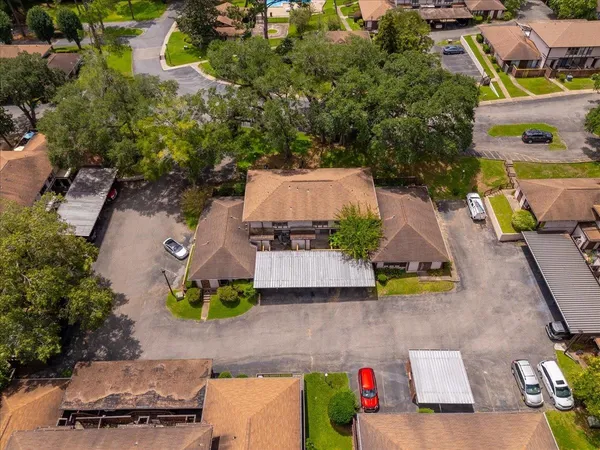 $135,900 | 422 Westwood Drive, Tallahassee, FL 32304