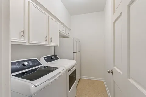 $800,000 | 7416 Kelving Street, Houston, TX 77030