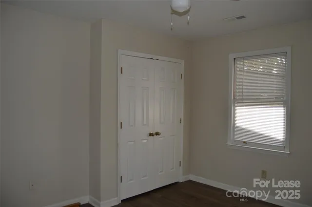 $950 | 309 Vance Street, Statesville, NC 28677