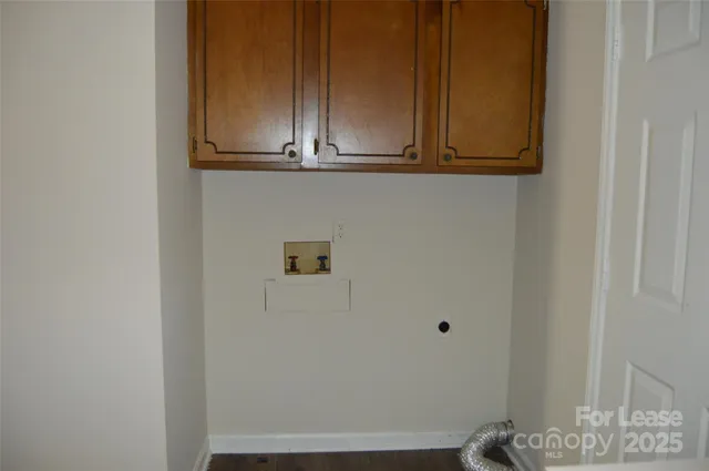 $950 | 309 Vance Street, Statesville, NC 28677