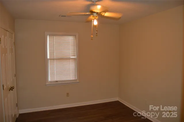 $950 | 309 Vance Street, Statesville, NC 28677