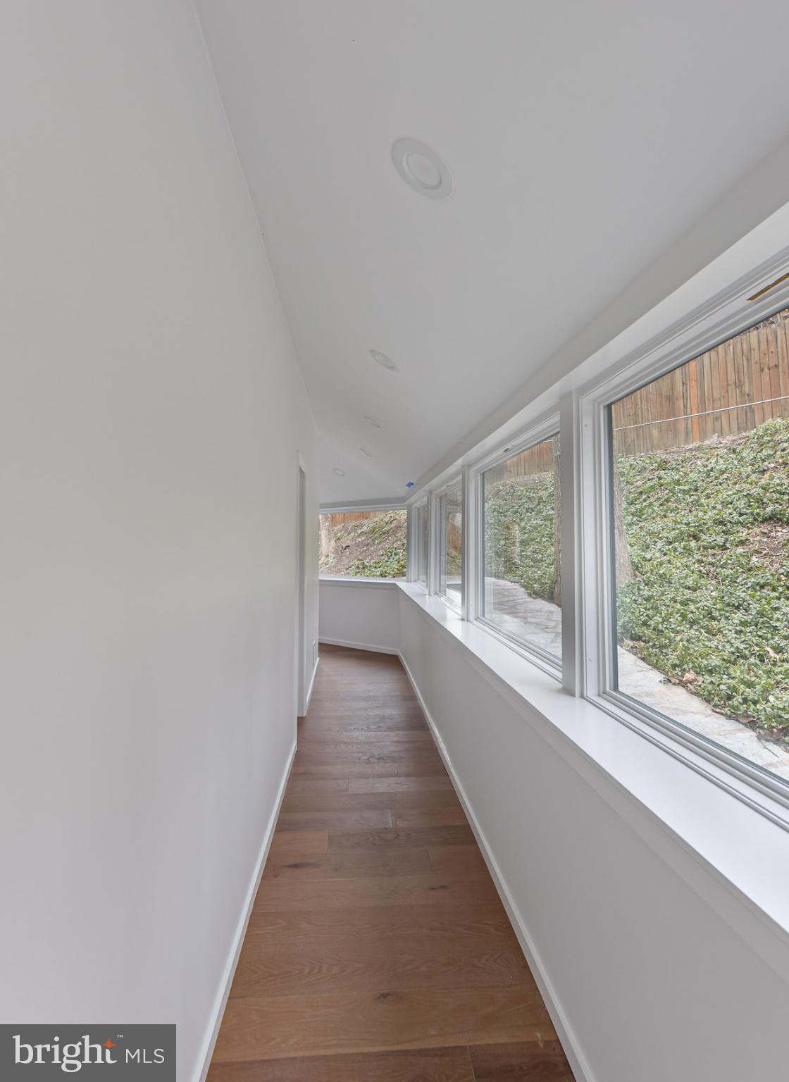 903 Ivy Hill Road Cockeysville, MD 21030 - Photo 41 of 100 Bright, airy corridor with natural light.