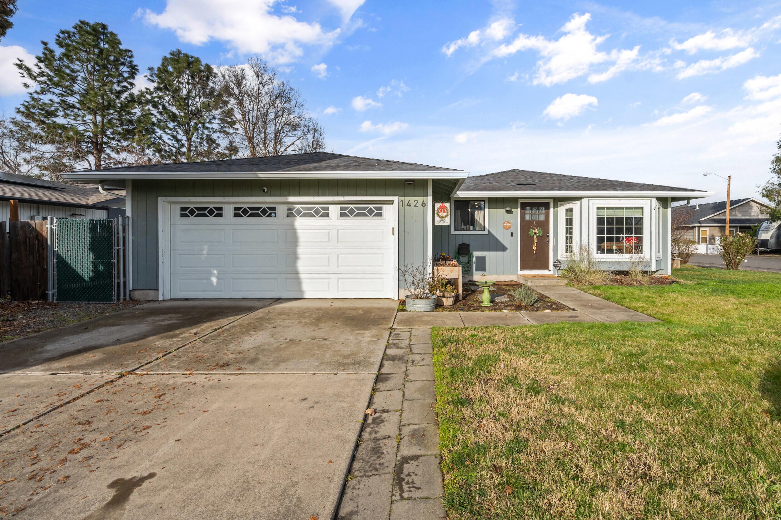 1426 Timothy Street Central Point, OR 97502 - Photo 2 of 26 1426-timothy-st-01