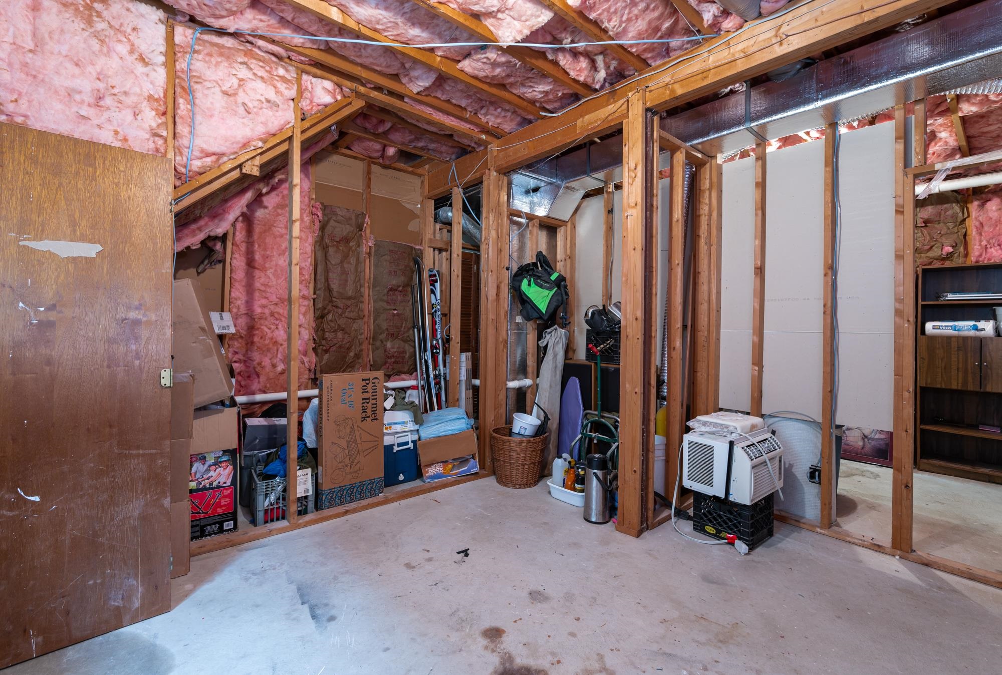 9 Syracuse Road Nashua, NH 03064 - Photo 24 of 33
