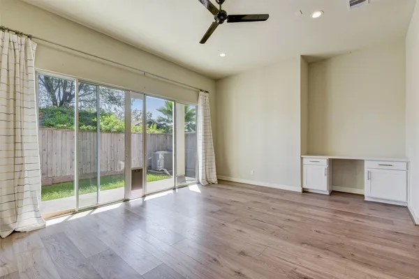 $2,850 | 1614 Northwood Street, Houston, TX 77009