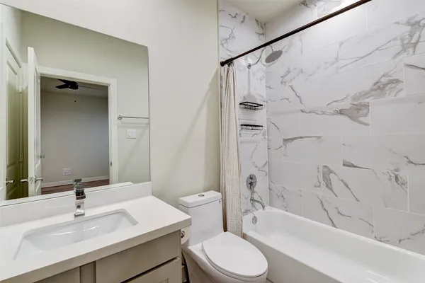 $2,850 | 1614 Northwood Street, Houston, TX 77009