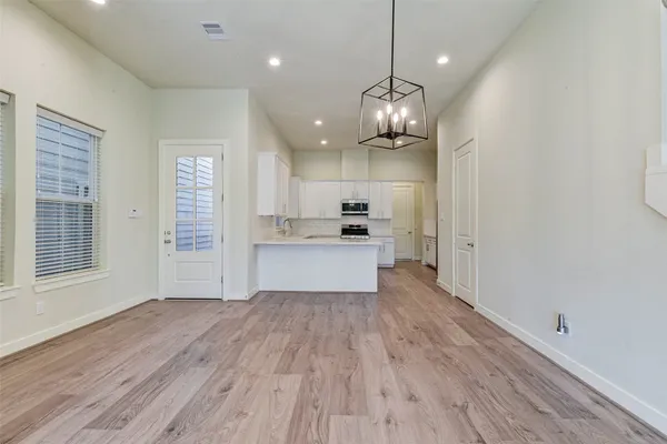 $2,850 | 1614 Northwood Street, Houston, TX 77009