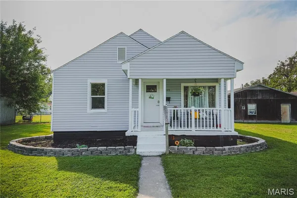 $134,000 | 307 North 3rd Street, Chaffee, MO 63740