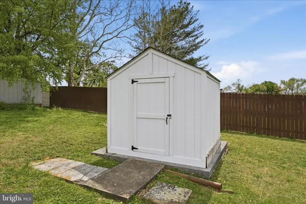 $225,000 | 814 West 15th Street, Front Royal, VA 22630