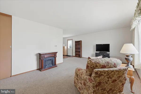 $225,000 | 814 West 15th Street, Front Royal, VA 22630