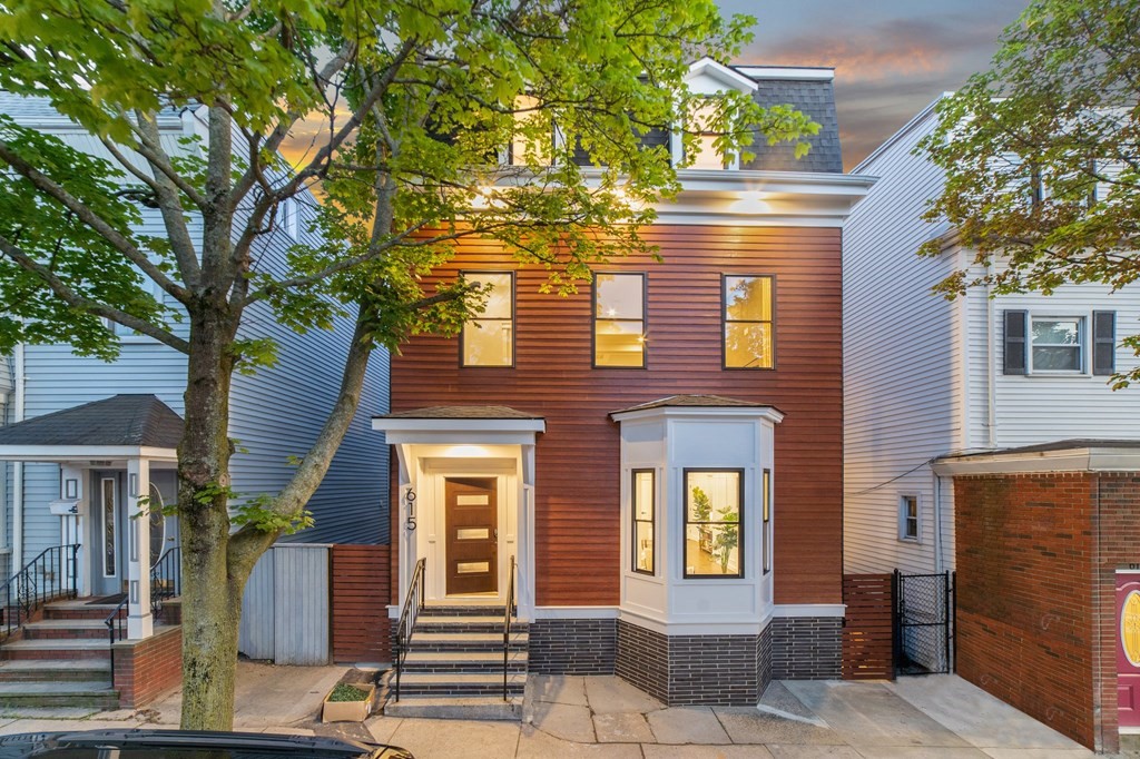 615 East 3rd Street, Unit 1 Boston, MA 02127 - Photo 1 of 42 front view of a house