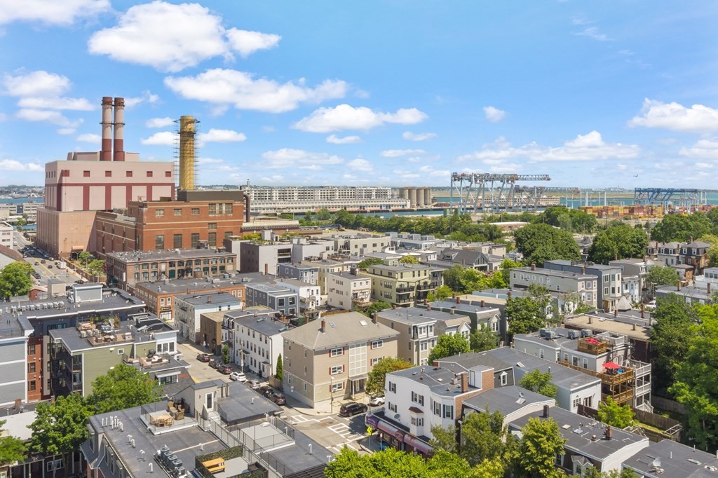615 East 3rd Street, Unit 1 Boston, MA 02127 - Photo 5 of 42 a picture of city view