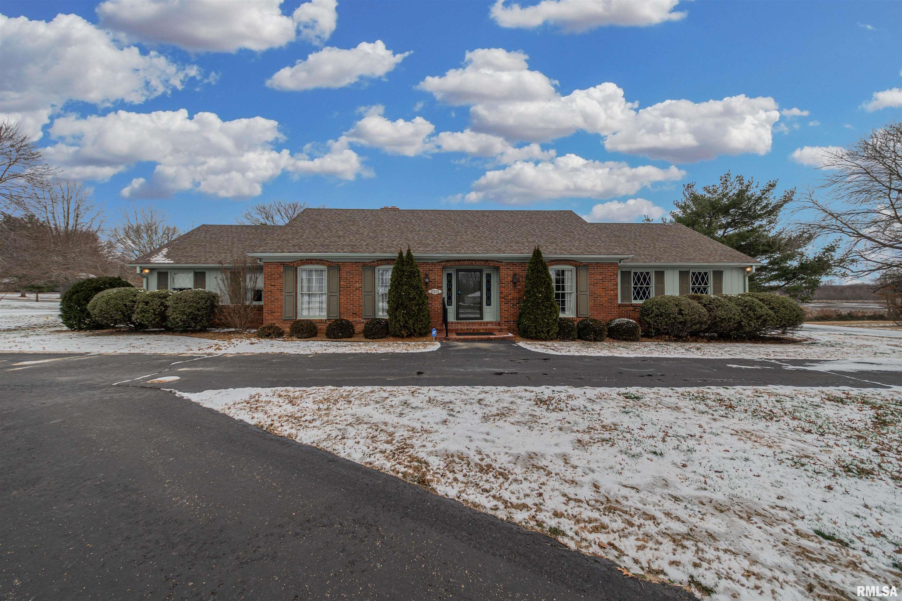2315 Raleigh Road Eldorado, IL 62930 - Photo 1 of 39 Gallery Image 1