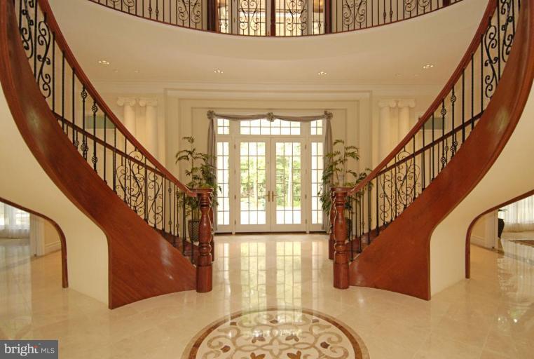 2027 Hunter Mill Road Vienna, VA 22181 - Photo 3 of 30 Structural stairway towards front doors
