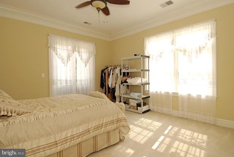 2027 Hunter Mill Road Vienna, VA 22181 - Photo 24 of 30 Bedroom #1