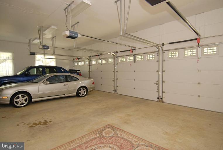 2027 Hunter Mill Road Vienna, VA 22181 - Photo 29 of 30 Way oversized 4 car garage-leads to guest quarters